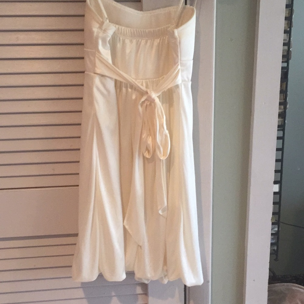Strapless cream dress - Picture 5 of 8